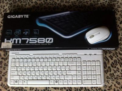 Лот: 5795500. Фото: 1. Клавиатура и мышь беспроводная... Другое (комплектующие)