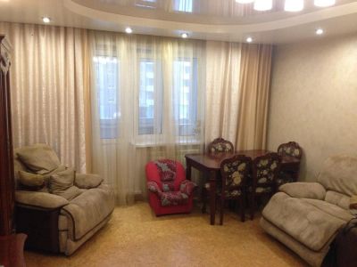 Лот: 8635103. Фото: 1. 3 комн. Ястынская, 18. Квартиры, студии