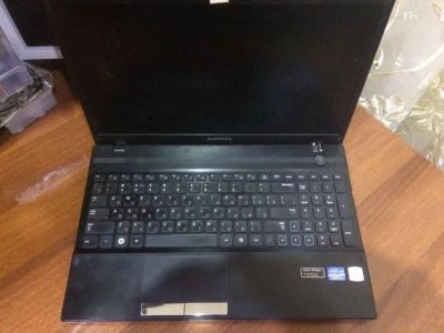 Лот: 12611265. Фото: 1. Ноутбук Samsung np300v5a. Ноутбуки