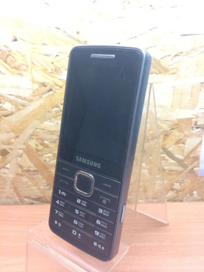 Лот: 9290412. Фото: 1. Мобильный телефон Samsung S5610... Кнопочные мобильные телефоны