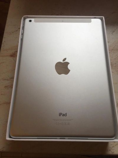 Лот: 8055534. Фото: 1. iPad Air 16 GB Wi fi+ Cellular... Планшеты