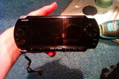 Лот: 2338319. Фото: 1. PSP 3008 обмен на нетбук. Игровые приставки, консоли
