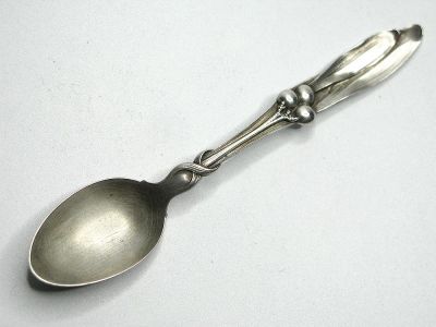 Лот: 16098831. Фото: 1. Серебряная ложка кофейная. Другое (антиквариат)