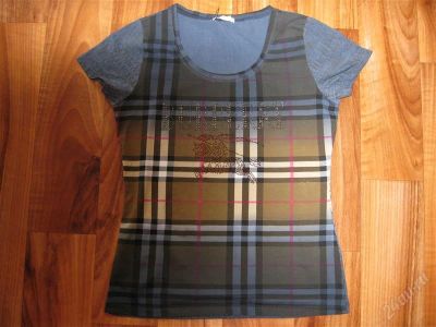 Лот: 984963. Фото: 1. Футболка BURBERRY. Футболки, топы и майки
