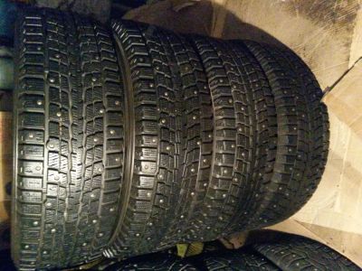 Лот: 10625885. Фото: 1. 215/70 r16 100t Dunlop Ice 01... Шины