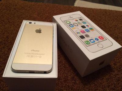 Лот: 6666770. Фото: 1. iPhone 5s 16gb gold LTE. Смартфоны
