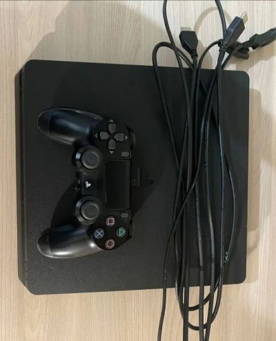 Лот: 25548517. Фото: 1. Ps4 б/у 1тр. Аксессуары для игровых приставок, консолей, геймпады