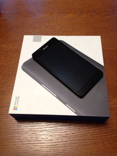 Лот: 10887654. Фото: 1. Microsoft Lumia 950 Dual Sim. Смартфоны