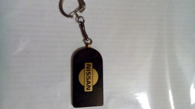 Лот: 10435872. Фото: 1. Брелок Nissan. Брелоки для ключей