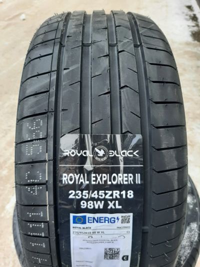 Лот: 25551121. Фото: 1. 235/45 R18 98W Royal Black Explorer... Шины