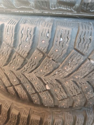 Лот: 25780758. Фото: 1. Шины Мишлен Michelin шипы 205... Шины