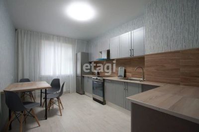 Лот: 20360402. Фото: 1. Сдам 2-комн. кв. 60.6 кв.м. Красноярск... Квартиры, студии