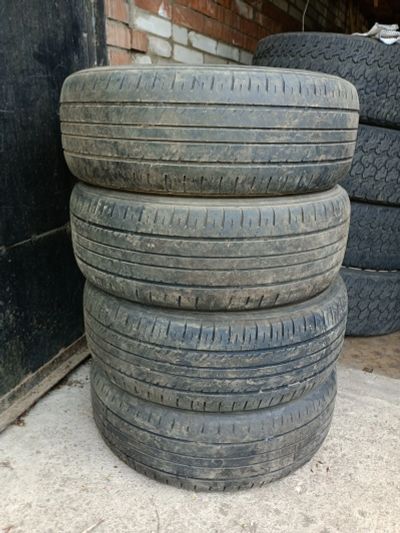 Лот: 19057629. Фото: 1. Шины Kumho R16 215/60. Хорошее... Шины
