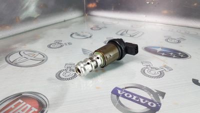 Лот: 23585362. Фото: 1. Клапан VVT-i BMW 1-Series N46B20... Двигатель и элементы двигателя