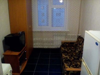 Лот: 8318499. Фото: 1. Сдам гостинку на джамбульская... Квартиры, студии