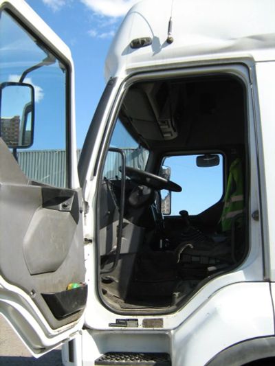 Лот: 3881173. Фото: 1. Renault Premium. Грузовики, автобусы, спецтехника