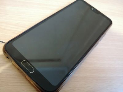 Лот: 16549611. Фото: 1. Huawei Honor 10 4/128. Смартфоны