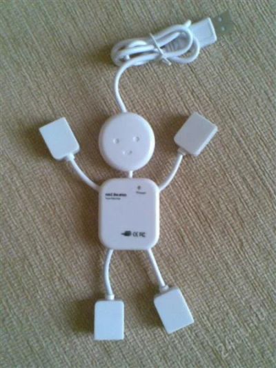 Лот: 873010. Фото: 1. USB HUB 2.0 hi-speed в виде человечка... Шлейфы, кабели, переходники