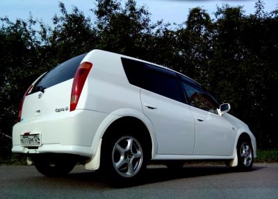 Лот: 4473969. Фото: 1. Toyota OPA, 2001, АКПП, белый... Автомобили