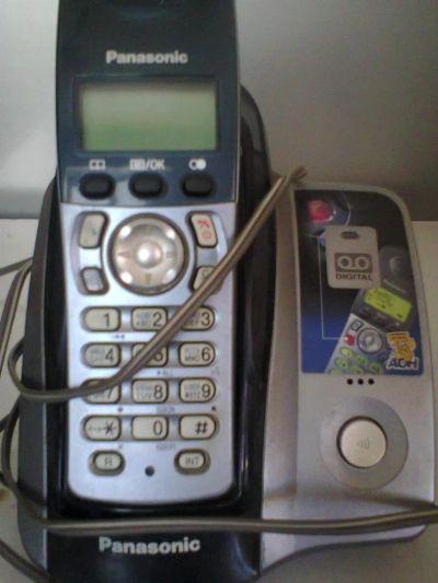 Лот: 3326725. Фото: 1. Телефон Panasonic. DECT и радиотелефоны