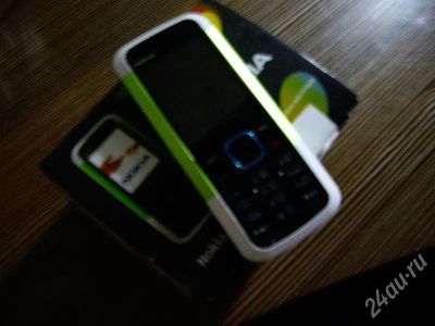 Лот: 174701. Фото: 1. nokia 5000 обмен на Моторолу. Кнопочные мобильные телефоны