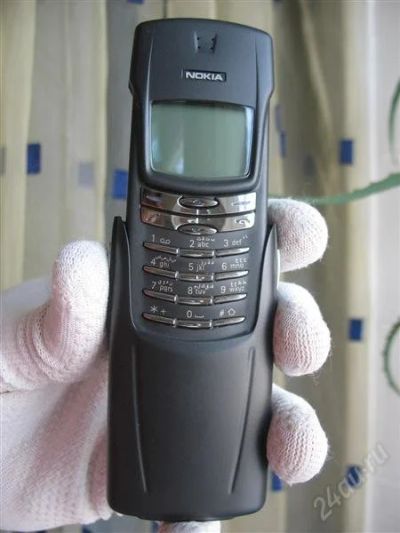 Лот: 2592089. Фото: 1. Nokia 8910. Оригинал. Цвет Black. Кнопочные мобильные телефоны