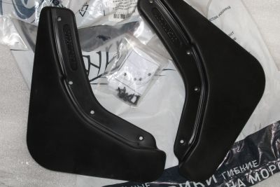 Лот: 20256319. Фото: 1. Брызговики задние Mazda 3 2018... Кузов