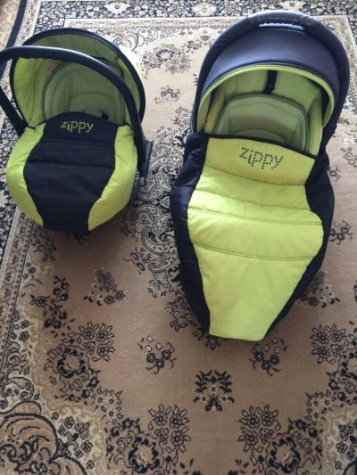 Лот: 7175410. Фото: 1. Коляска 3 в 1 Tutis Zippy. Коляски
