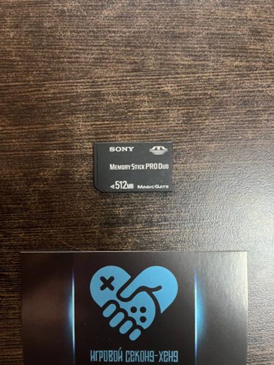 Лот: 19315871. Фото: 1. Карта памяти Sony Memory Stick... Аксессуары для игровых приставок, консолей, геймпады