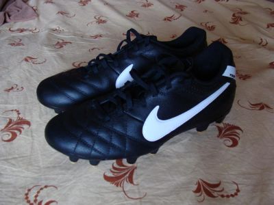 Лот: 5520236. Фото: 1. Nike Tiempo (бутсы футбольные). Кеды, кроссовки, слипоны