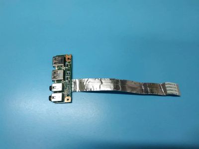 Лот: 16868823. Фото: 1. Б/У плата с разъёмам USB, Audio... Печатные платы