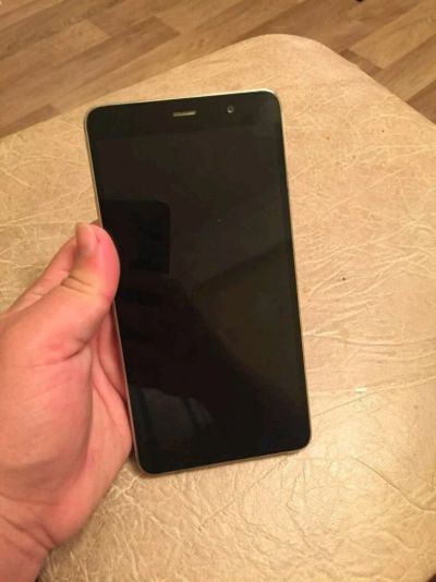 Лот: 11927639. Фото: 1. Redmi 3. Смартфоны