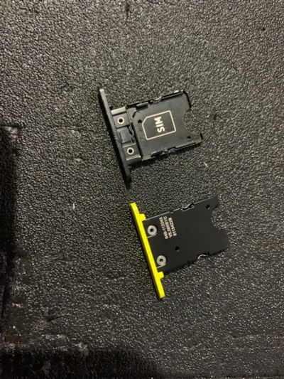 Лот: 25077524. Фото: 1. Сим лоток Nokia Lumia 1020. Другое (запчасти, оборудование)