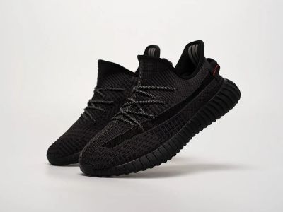 Лот: 24974905. Фото: 1. Кроссовки Adidas Yeezy 350 Boost... Кеды, кроссовки, слипоны
