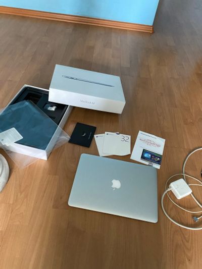 Лот: 16053295. Фото: 1. Продам MacBook Air 13 Early 2014. Ноутбуки