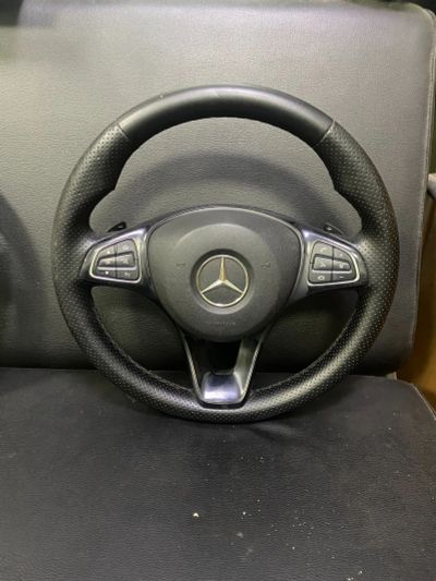 Лот: 25637081. Фото: 1. Руль на Mercedes-Benz V-class... Салон