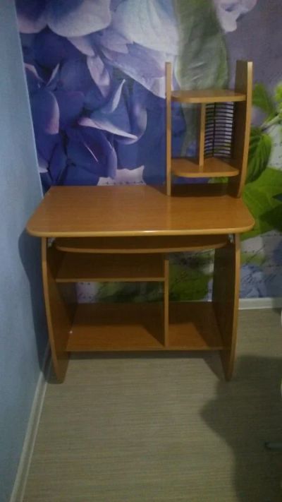 Лот: 8876076. Фото: 1. стол компьютерный. Компьютерные и письменные столы