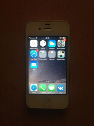 Лот: 6615505. Фото: 1. Iphone 4s 8gb. Смартфоны