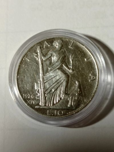 Лот: 10621994. Фото: 1. 10 лир 1936 года. Италия. Король... Европа