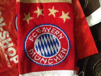 Лот: 4701100. Фото: 1. Шарф FC Bayern Munchen. Спортивная символика и атрибутика