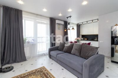 Лот: 25297900. Фото: 1. 3-комн. квартира , Красноярск... Квартиры, студии