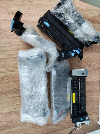 Лот: 21588613. Фото: 1. Коробка барохла от мфушек Kyocera. Картриджи, расходные материалы