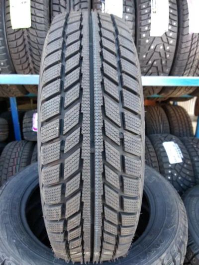 Лот: 23688215. Фото: 1. Зимняя резина 185/65 R-15 "Белшина... Шины