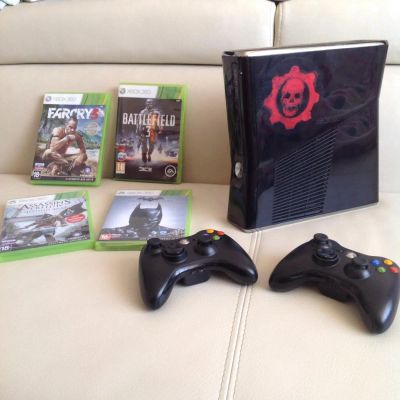 Лот: 4323510. Фото: 1. Консоль игровая Xbox 360 Slim... Игровые приставки, консоли