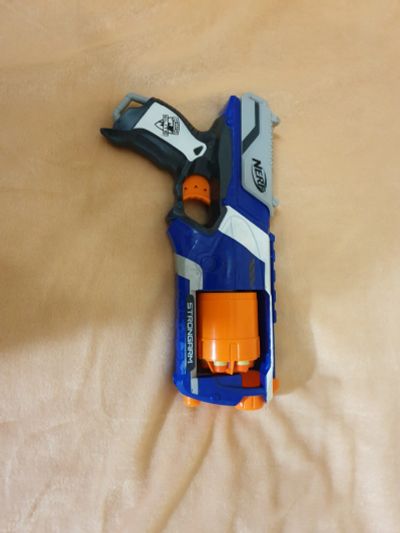 Лот: 15232214. Фото: 1. бластер Nerf elite strongarm. Военная тема