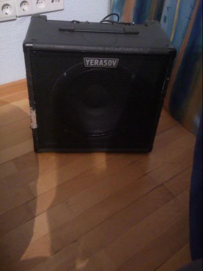 Лот: 4699701. Фото: 1. Yerasov GTA-40R, 40Вт, Celestion... Гитарные эффекты и комбоусилители