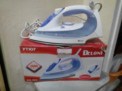 Лот: 7116516. Фото: 1. Утюг электрический Deloni DH-503... Утюги, парогенераторы, отпариватели
