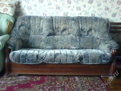 Лот: 681554. Фото: 1. Диван. Кресла, пуфы