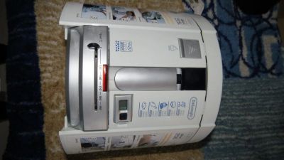 Лот: 3583586. Фото: 1. Фритюрница DeLonghi F26237W. Кухонная