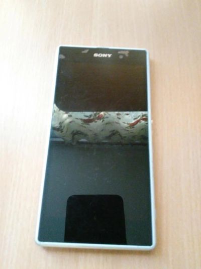 Лот: 8250702. Фото: 1. Sony z1 неисправно. Смартфоны